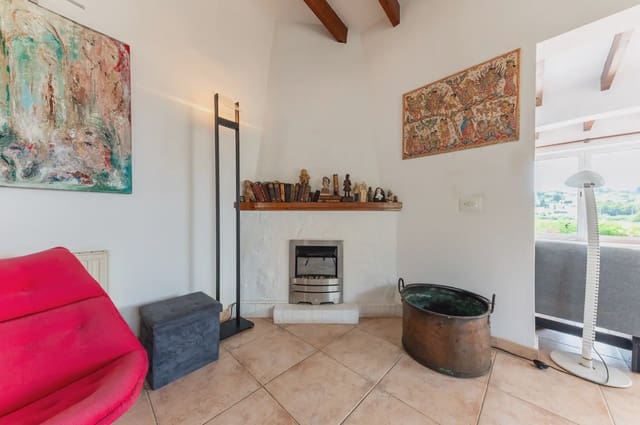 3 soveværelse Villa til salg i Benimeit - Tabaira, Teulada-Moraira med swimmingpool garage - € 580.000 (Ref: 9981109)