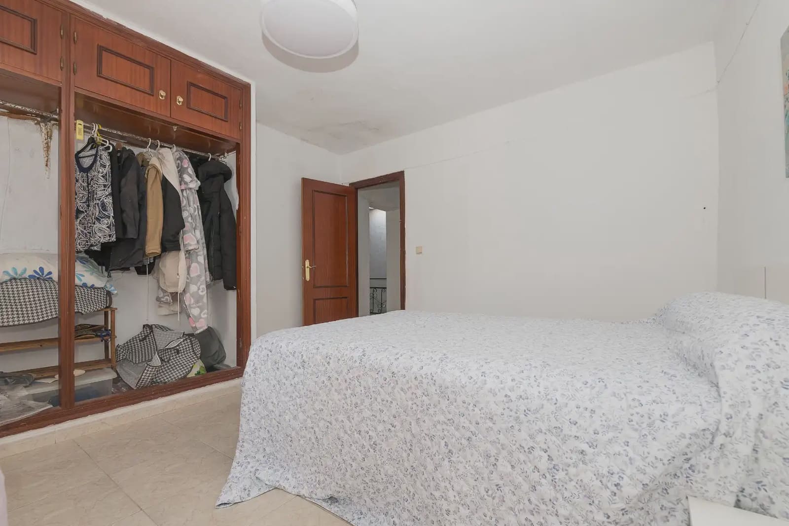 Apartamento de 3 habitaciones en Chiclana de la Frontera en venta - 53.138 € (Ref: 9981110)