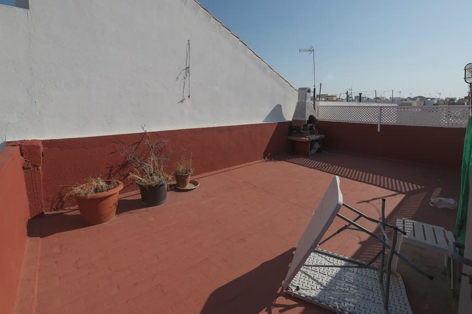 Apartamento de 3 habitaciones en Chiclana de la Frontera en venta - 53.138 € (Ref: 9981110)