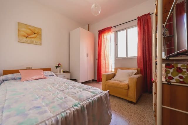 5 Zimmer Haus zu verkaufen in Santa Lucía de Tirajana mit Garage - 302.799 € (Ref: 9981114)
