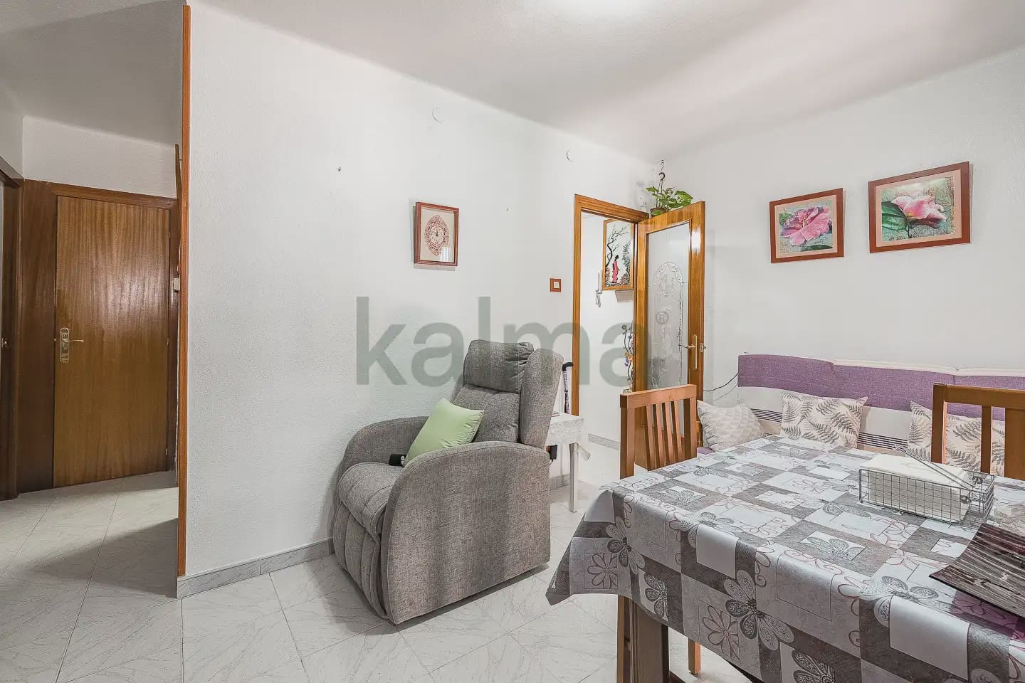 Piso de 3 habitaciones en Santa Coloma de Gramenet en venta - 55.186 € (Ref: 9981115)