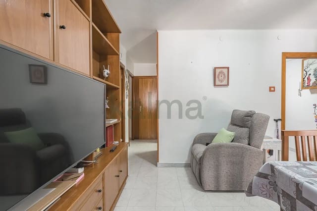 Piso de 3 habitaciones en Santa Coloma de Gramenet en venta - 55.186 € (Ref: 9981115)