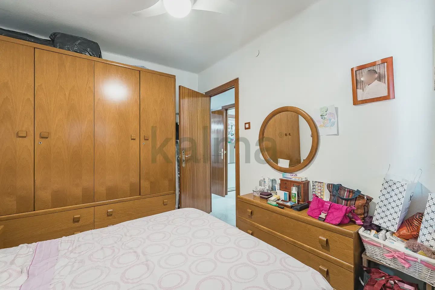 Piso de 3 habitaciones en Santa Coloma de Gramenet en venta - 55.186 € (Ref: 9981115)