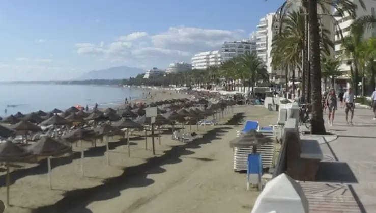 4 chambre Villa/Maison à vendre à Marbella avec piscine garage - 3 175 000 € (Ref: 9981117)