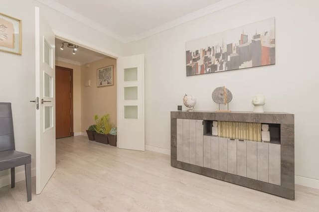 Piso de 2 habitaciones en San Fernando en venta - 75.004 € (Ref: 9981118)