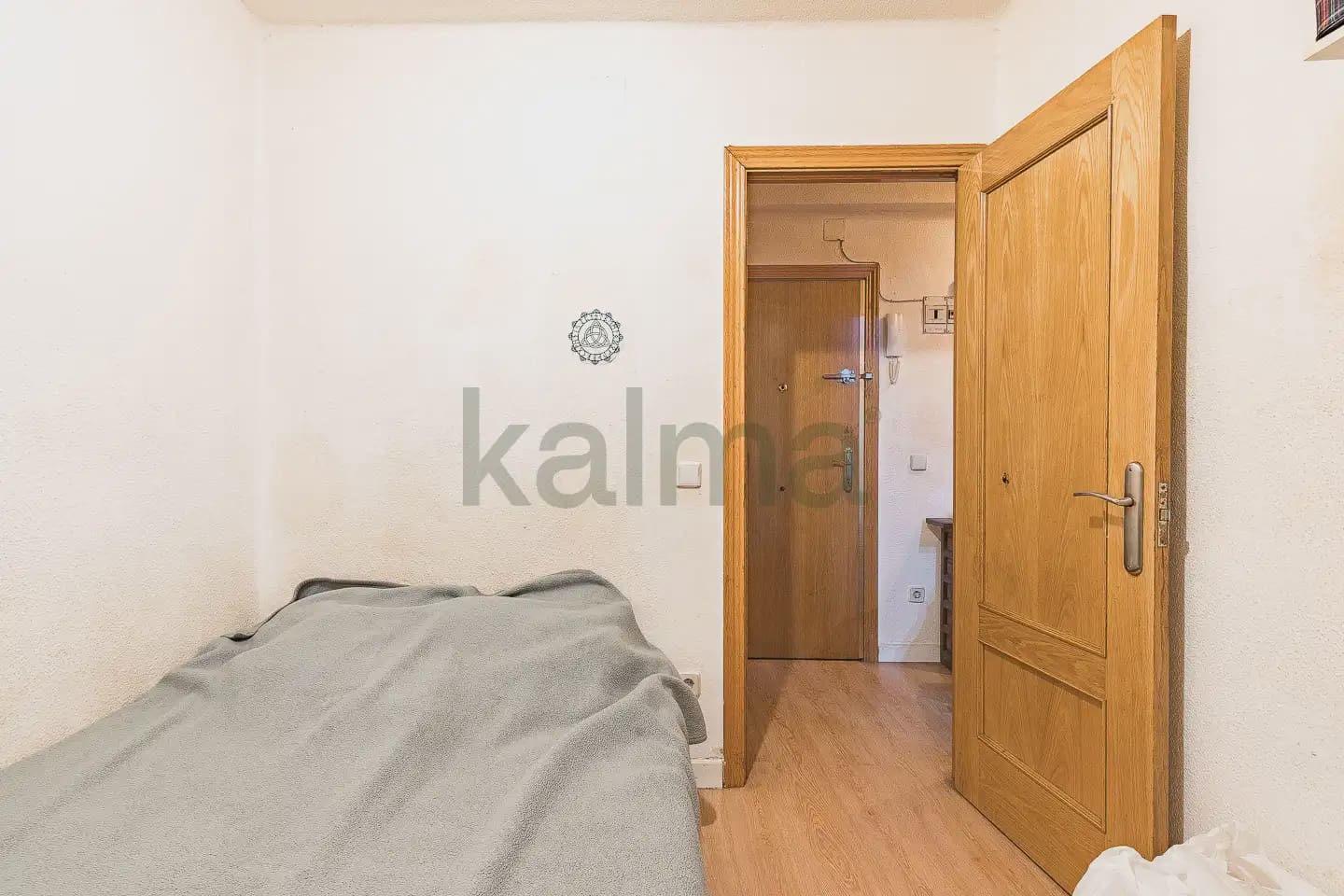 2 slaapkamer Flat te koop in Madrid stad - € 85.000 (Ref: 9981123)