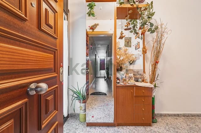 3 Zimmer Wohnung zu verkaufen in Pineda de Mar - 70.000 € (Ref: 9981124)
