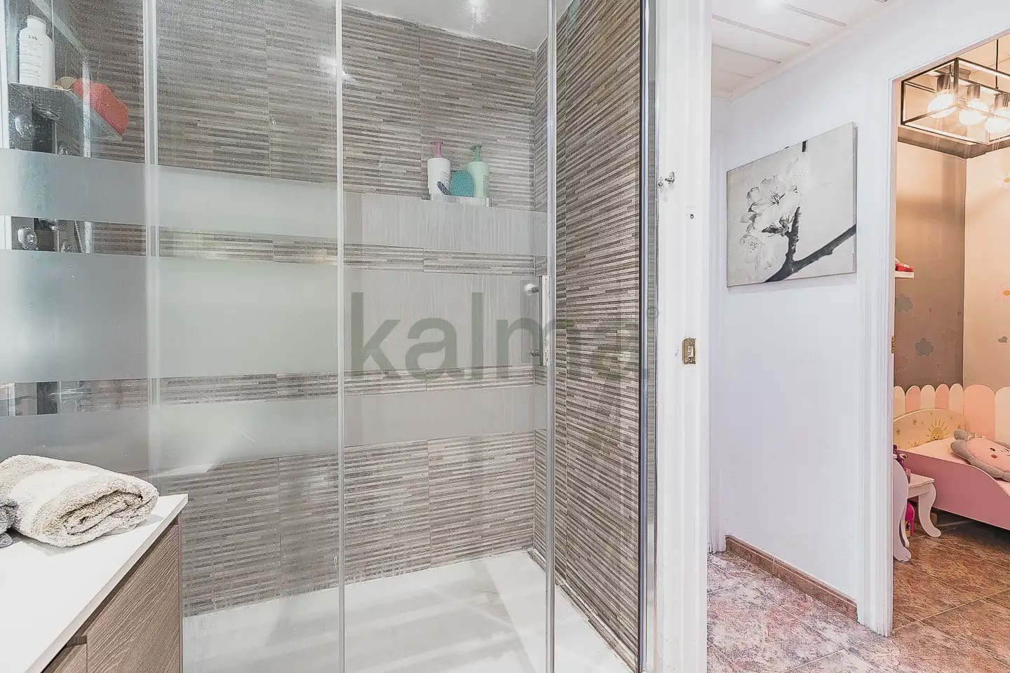 Piso de 3 habitaciones en Barcelona ciudad en venta - 260.274 € (Ref: 9981130)