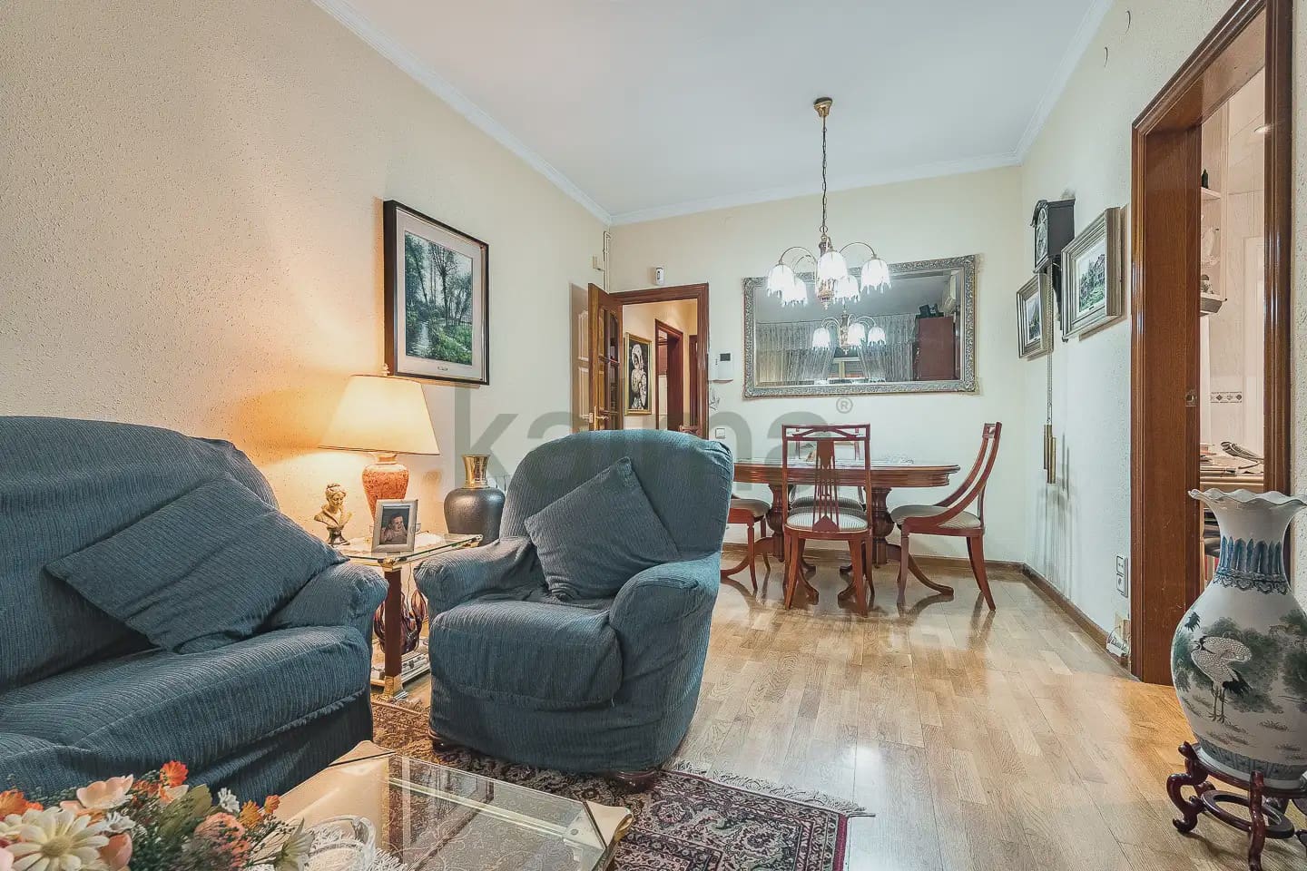 Piso de 3 habitaciones en Barcelona ciudad en venta con garaje - 190.612 € (Ref: 9981131)
