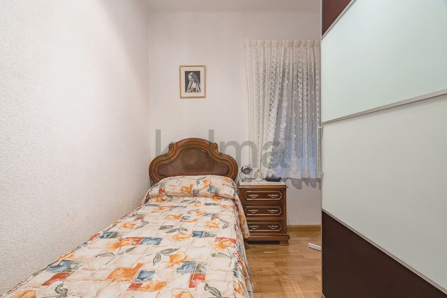 Piso de 3 habitaciones en Barcelona ciudad en venta con garaje - 190.612 € (Ref: 9981131)