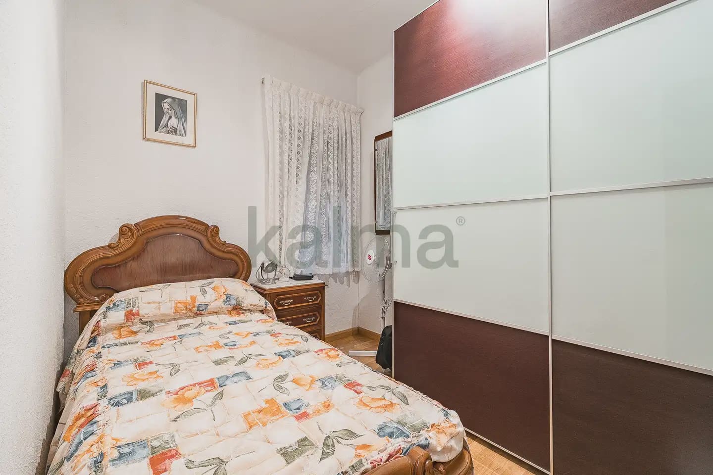 Piso de 3 habitaciones en Barcelona ciudad en venta con garaje - 190.612 € (Ref: 9981131)