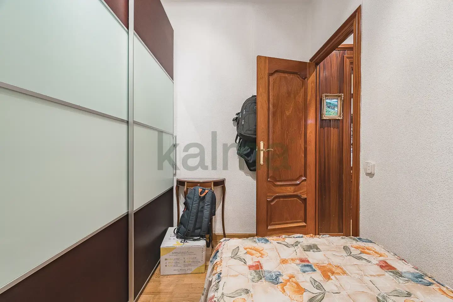 Piso de 3 habitaciones en Barcelona ciudad en venta con garaje - 190.612 € (Ref: 9981131)