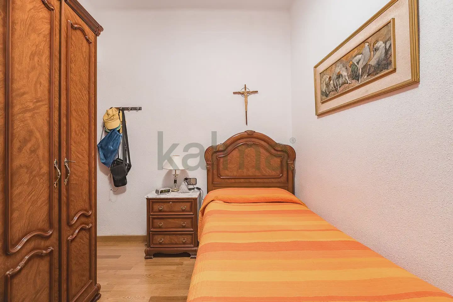 Piso de 3 habitaciones en Barcelona ciudad en venta con garaje - 190.612 € (Ref: 9981131)