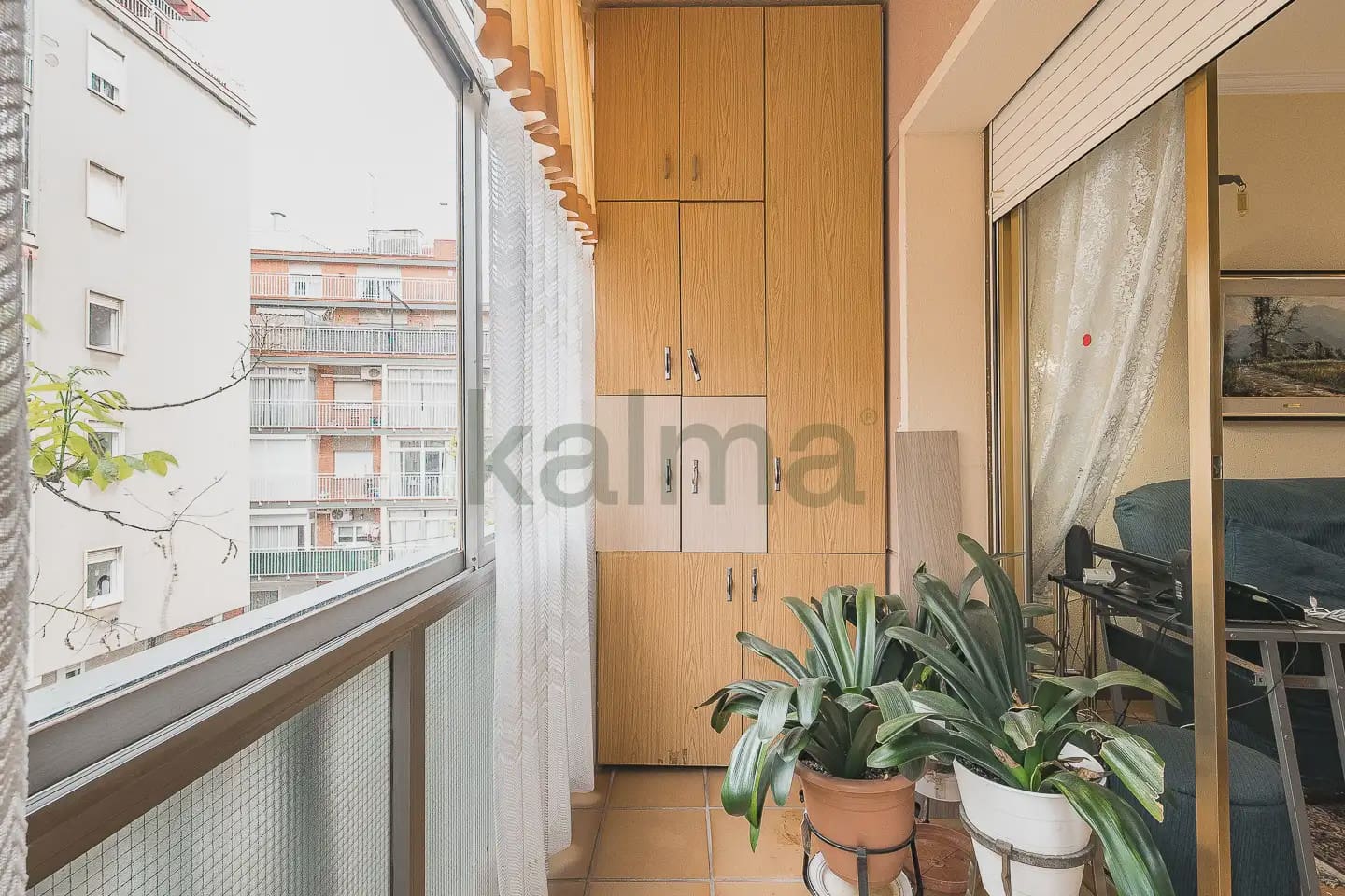 Piso de 3 habitaciones en Barcelona ciudad en venta con garaje - 190.612 € (Ref: 9981131)