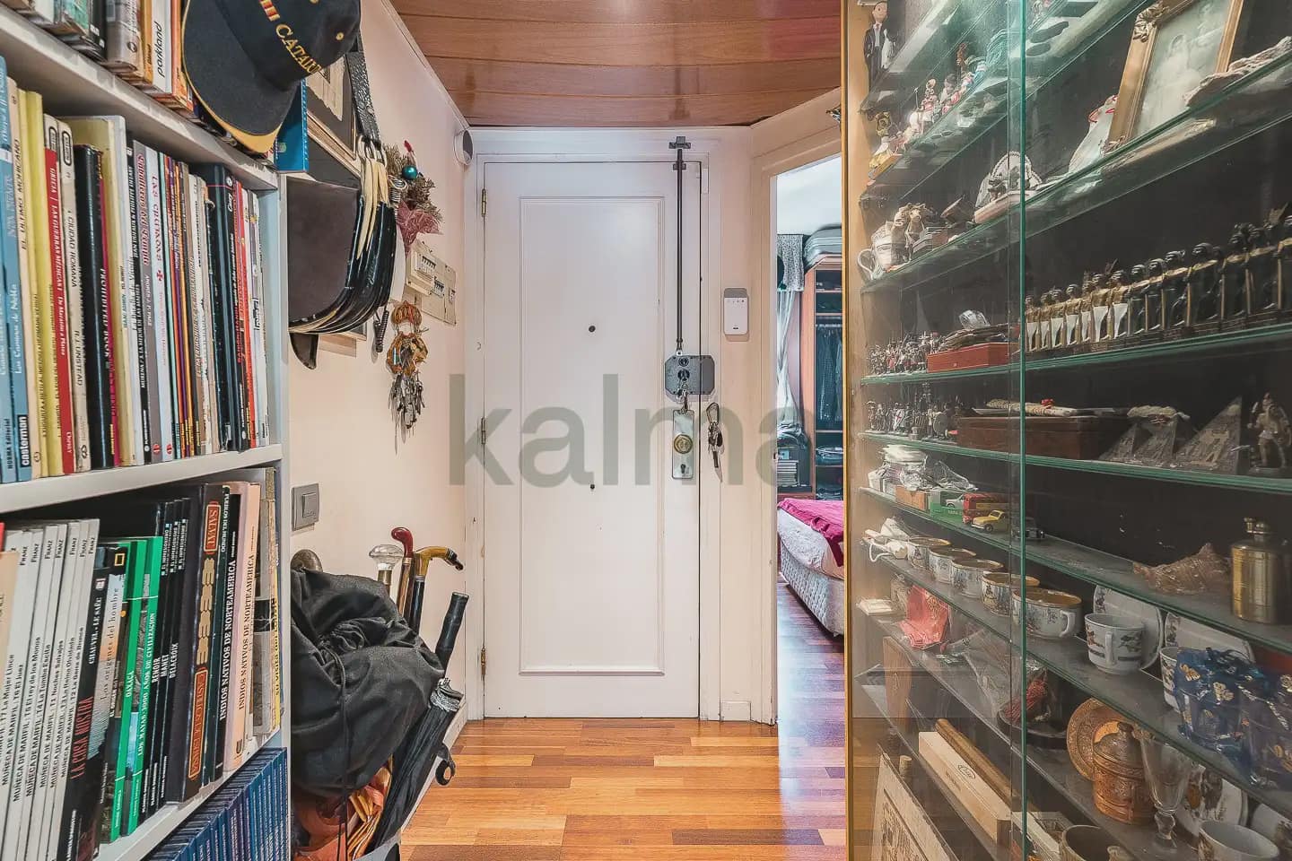 1 bedroom Flat for sale in Barcelona city - € 60,000 (Ref: 9981133)