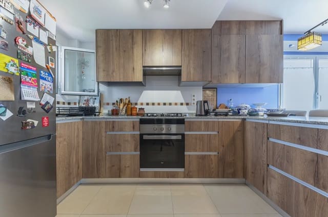 2 slaapkamer Penthouse te koop in Muchamiel / Mutxamel met zwembad garage - € 115.600 (Ref: 9981134)