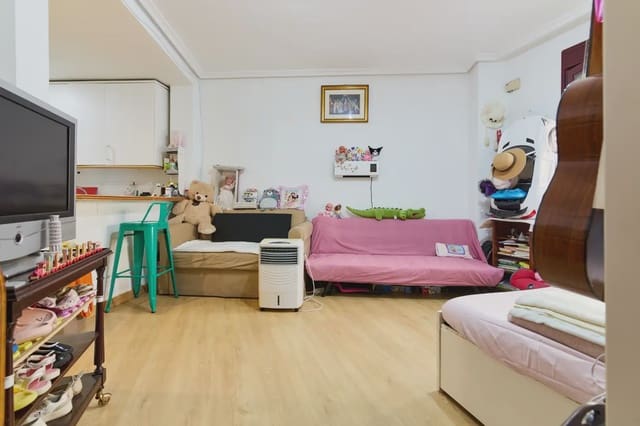 Studio til salg i Almendrales, Madrid by - € 85.955 (Ref: 9981137)