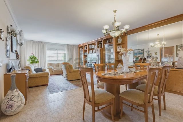 4 soveværelse Semi-Rækkehus til salg i Cunit med swimmingpool garage - € 290.000 (Ref: 9981138)