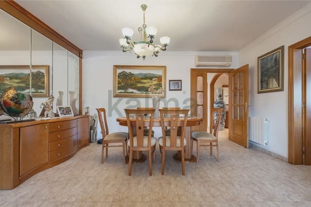4 soveværelse Semi-Rækkehus til salg i Cunit med swimmingpool garage - € 290.000 (Ref: 9981138)