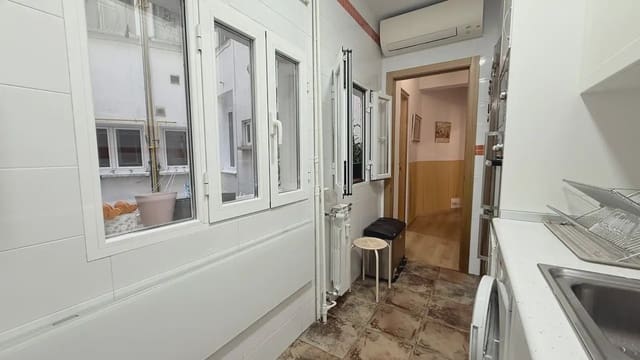 3 sypialnia Mieszkanie na sprzedaż w Embajadores, Miasto Madryt - 414 455 € (Ref: 9981140)