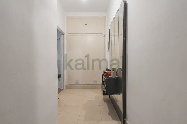 Piso de 2 habitaciones en Gavà en venta - 110.000 € (Ref: 9981142)