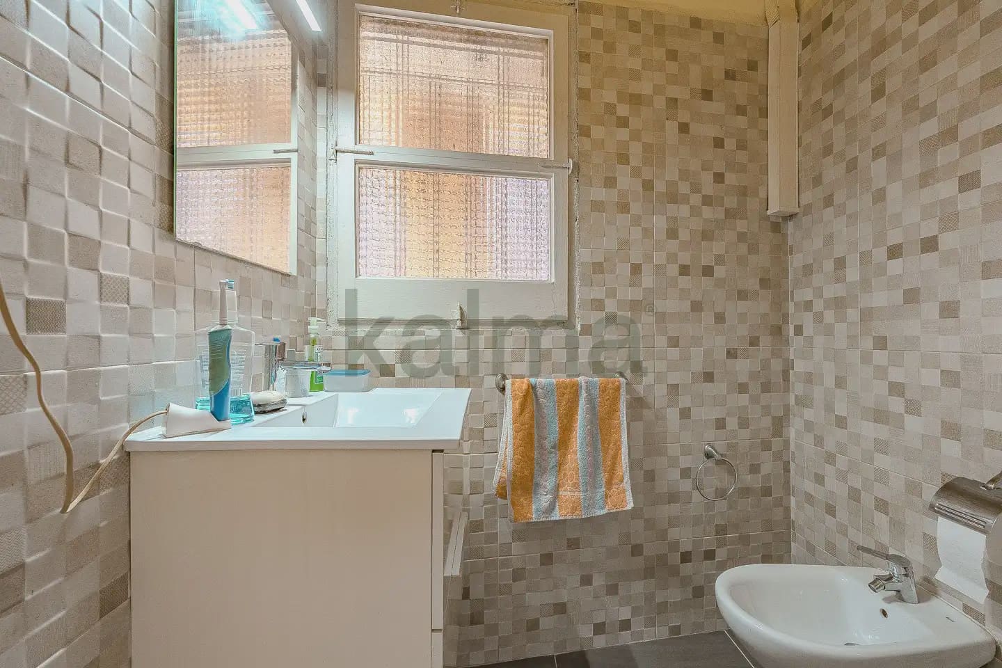 Piso de 2 habitaciones en Gavà en venta - 110.000 € (Ref: 9981142)