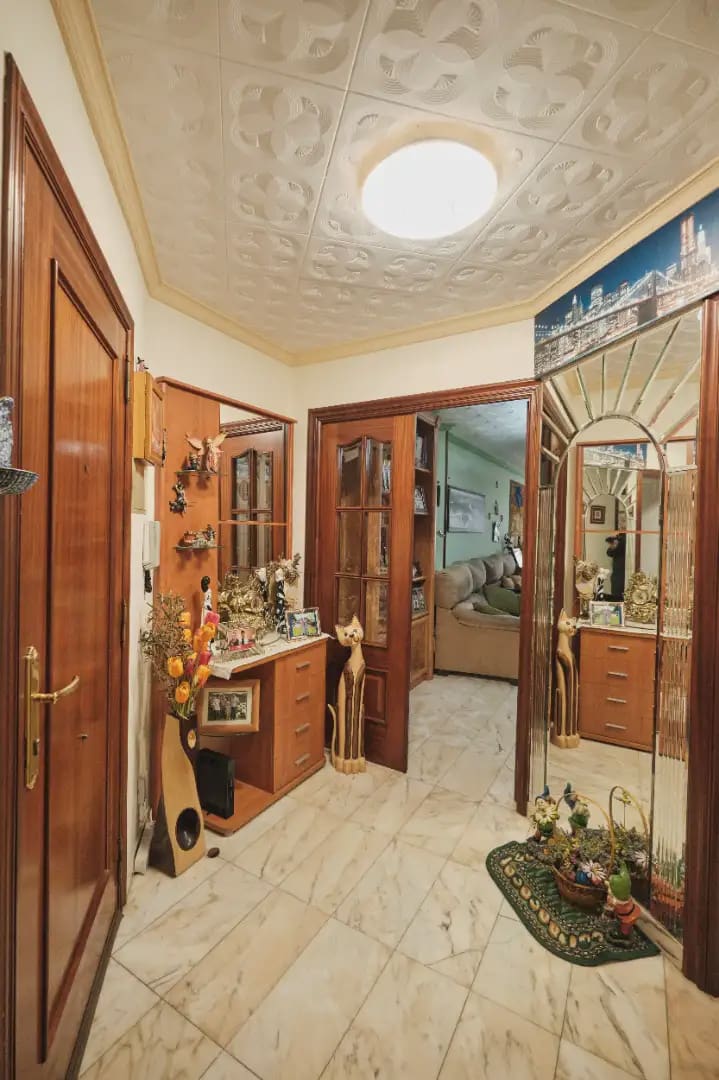 4 Zimmer Wohnung zu verkaufen in A Coruna Stadt - 135.000 € (Ref: 9981145)
