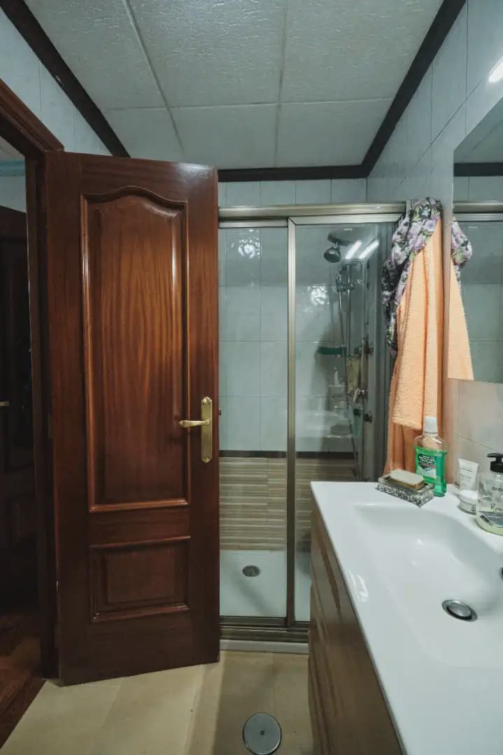 4 Zimmer Wohnung zu verkaufen in A Coruna Stadt - 135.000 € (Ref: 9981145)