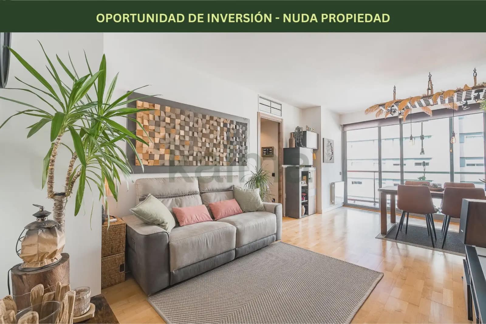 3 bedroom Flat for sale in Badalona with pool - € 320,285 (Ref: 9981146)
