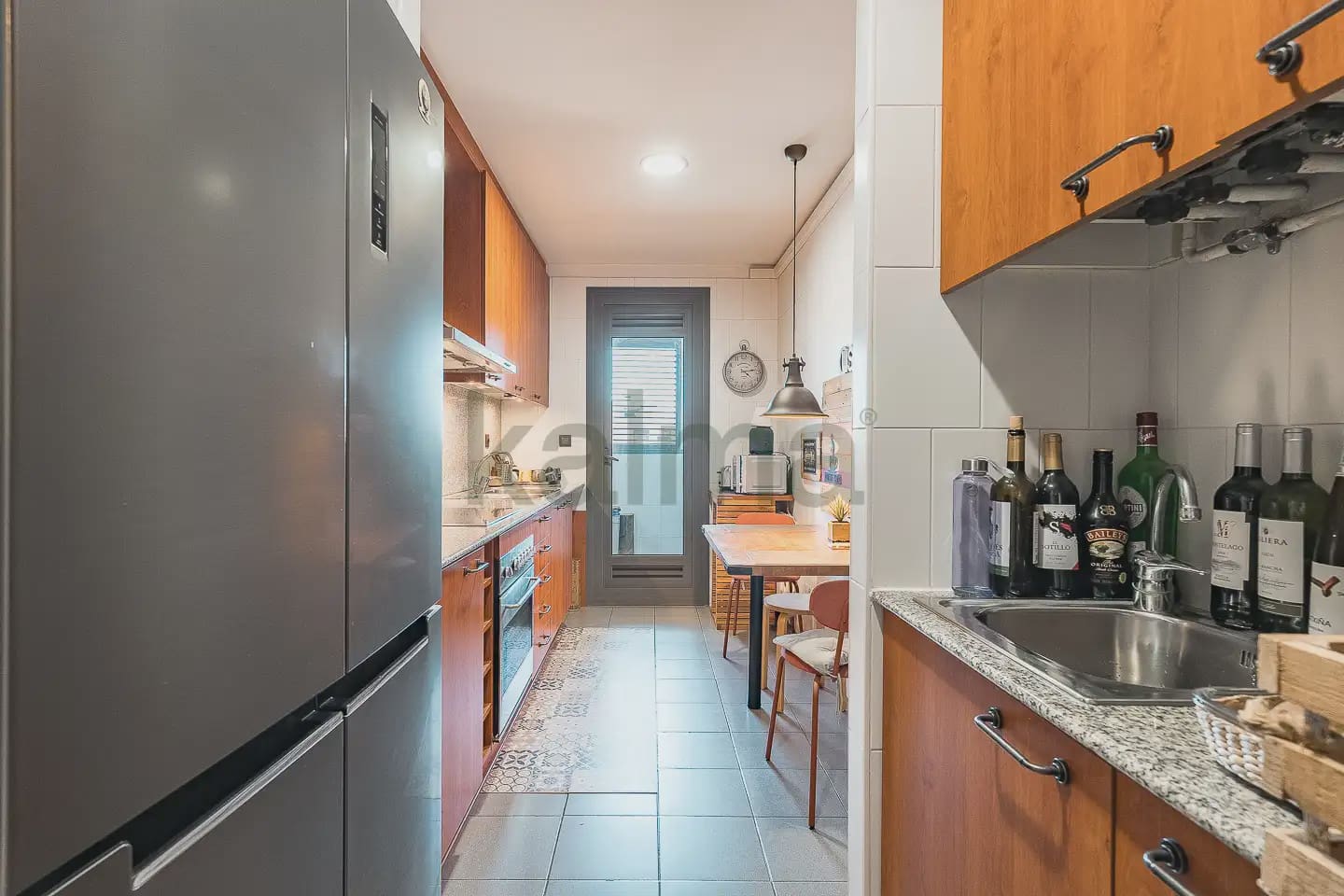 3 bedroom Flat for sale in Badalona with pool - € 320,285 (Ref: 9981146)