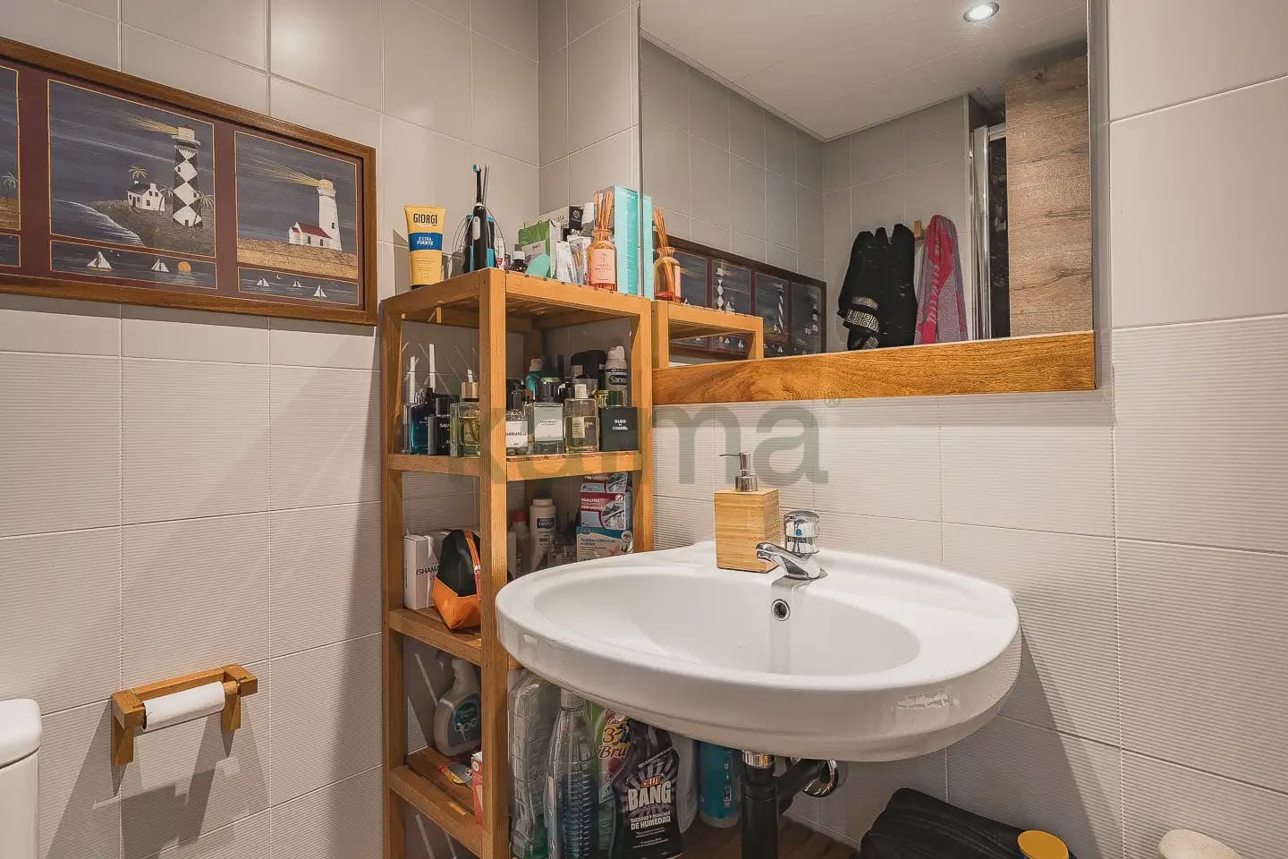 3 bedroom Flat for sale in Badalona with pool - € 320,285 (Ref: 9981146)