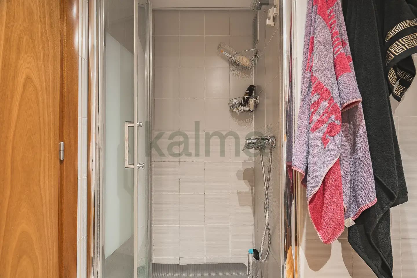 3 bedroom Flat for sale in Badalona with pool - € 320,285 (Ref: 9981146)