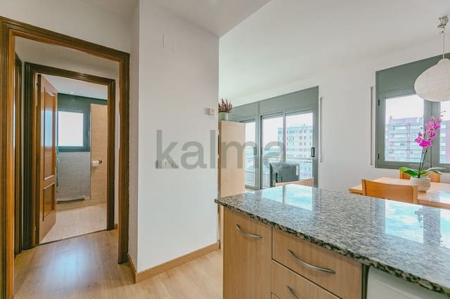 1 slaapkamer Flat te koop in Sabadell - € 40.000 (Ref: 9981147)