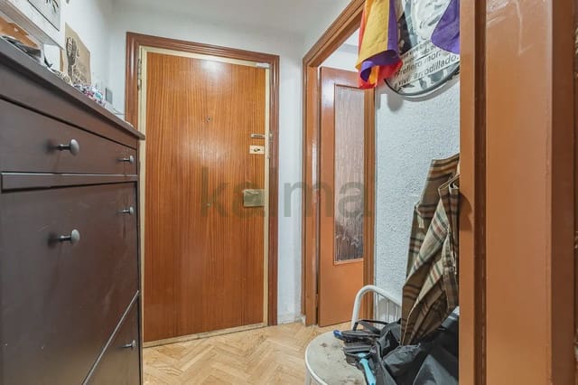 Piso de 3 habitaciones en Portazgo, Madrid ciudad en venta - 145.013 € (Ref: 9981149)