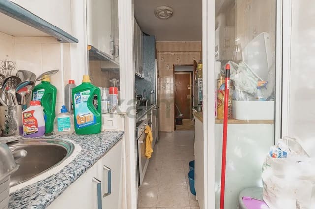 Piso de 3 habitaciones en Portazgo, Madrid ciudad en venta - 145.013 € (Ref: 9981149)