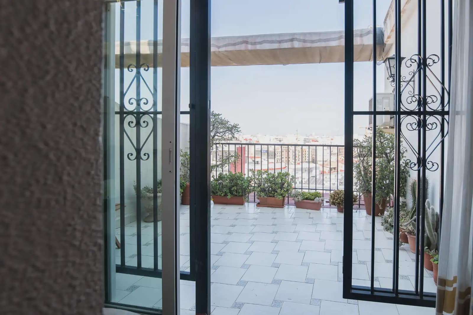 Piso de 4 habitaciones en València ciudad en venta - 367.897 € (Ref: 9981150)