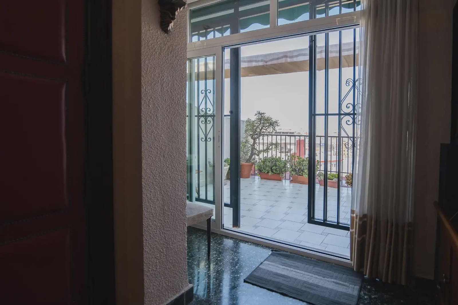 Piso de 4 habitaciones en València ciudad en venta - 367.897 € (Ref: 9981150)