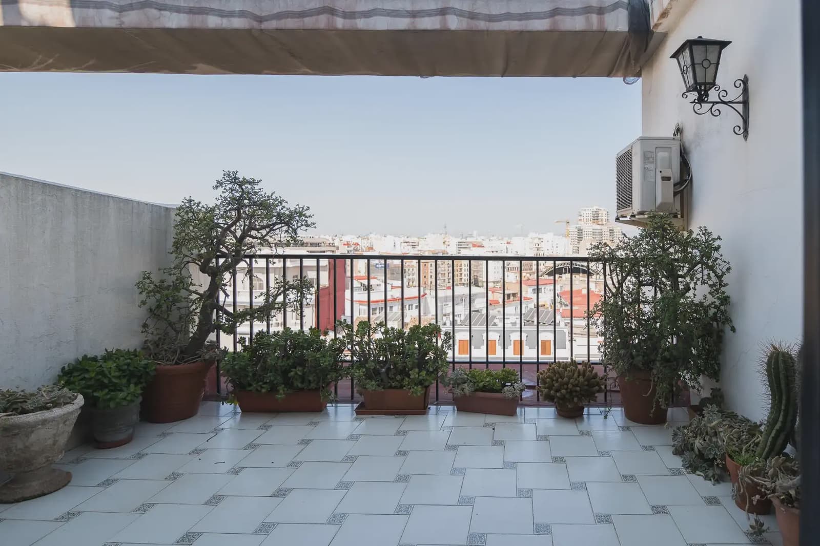 Piso de 4 habitaciones en València ciudad en venta - 367.897 € (Ref: 9981150)