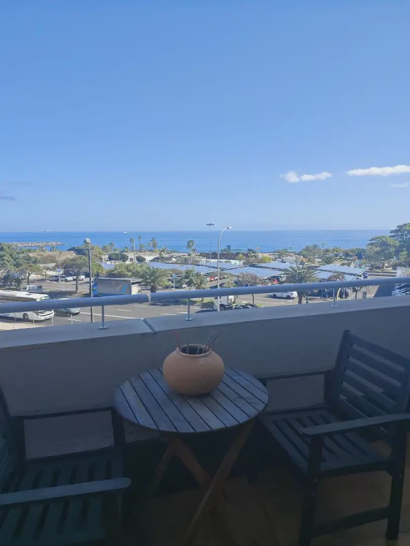 2 bedroom Flat for sale in Santa Cruz de Tenerife - € 225,551 (Ref: 9981151)