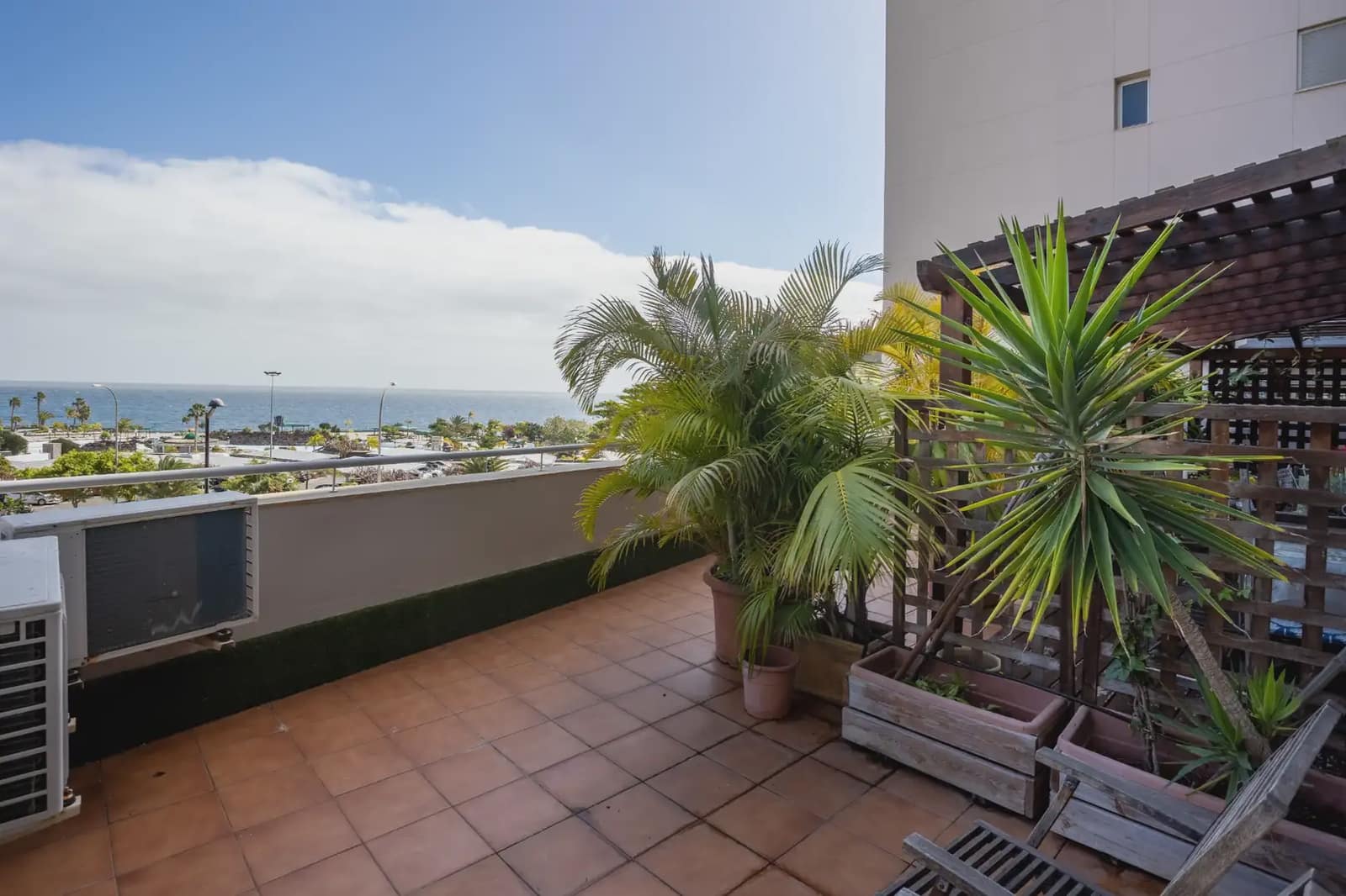 2 bedroom Flat for sale in Santa Cruz de Tenerife - € 225,551 (Ref: 9981151)