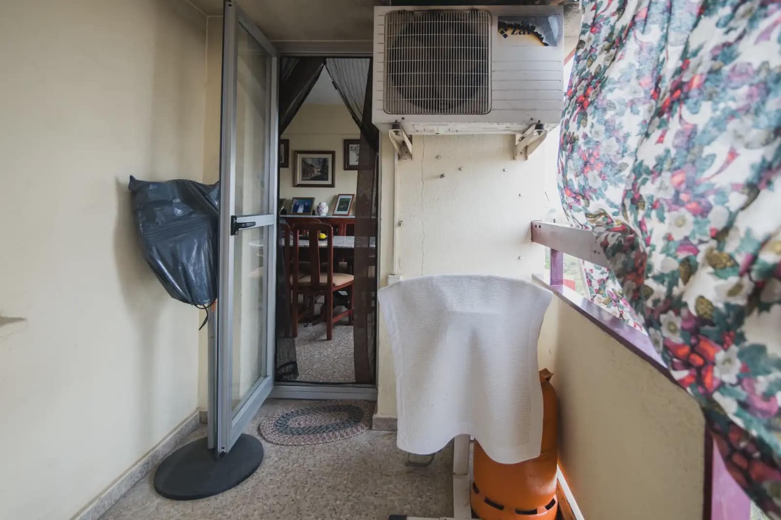 4 Zimmer Wohnung zu verkaufen in Valencia Stadt - 144.280 € (Ref: 9981152)