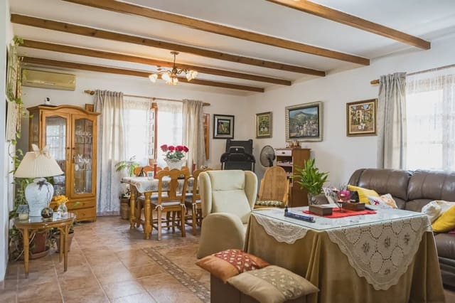 4 slaapkamer Flat te koop in Periana met zwembad garage - € 240.000 (Ref: 9981157)
