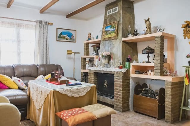 4 slaapkamer Flat te koop in Periana met zwembad garage - € 240.000 (Ref: 9981157)