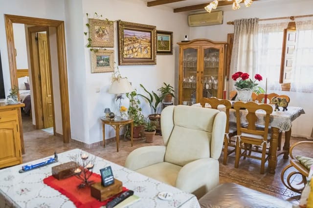 4 slaapkamer Flat te koop in Periana met zwembad garage - € 240.000 (Ref: 9981157)