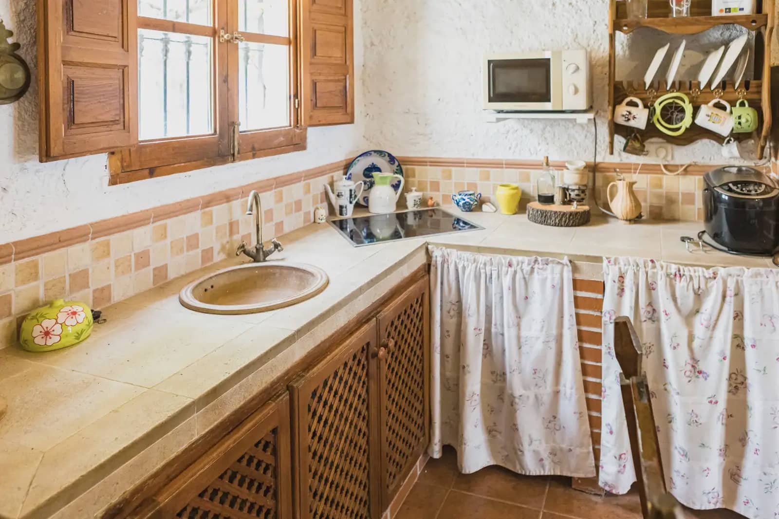 4 slaapkamer Flat te koop in Periana met zwembad garage - € 240.000 (Ref: 9981157)
