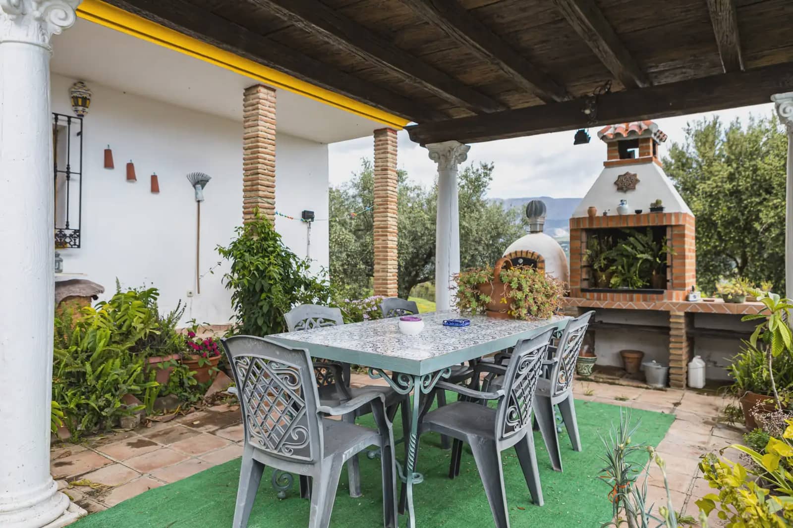 4 slaapkamer Flat te koop in Periana met zwembad garage - € 240.000 (Ref: 9981157)