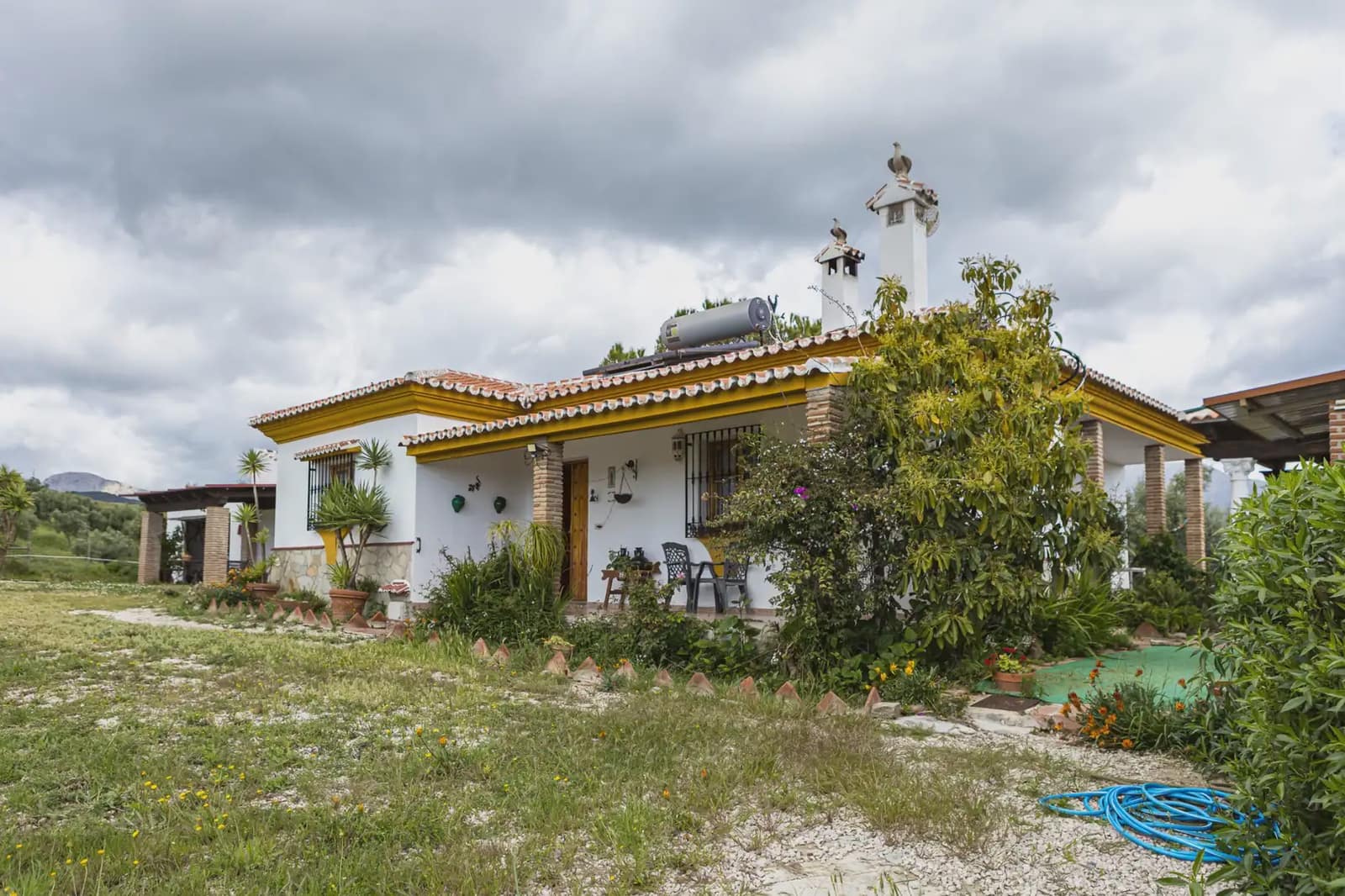 4 slaapkamer Flat te koop in Periana met zwembad garage - € 240.000 (Ref: 9981157)