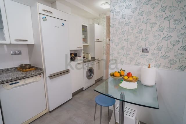 3 makuuhuone Asunto myytävänä paikassa Centro Urbano, Oviedo mukana 
autotalli - 160 000 € (Ref: 9981159)