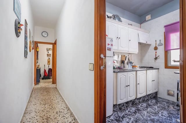 6 slaapkamer Huis te koop in San Cristóbal de La Laguna - € 306.456 (Ref: 9981161)