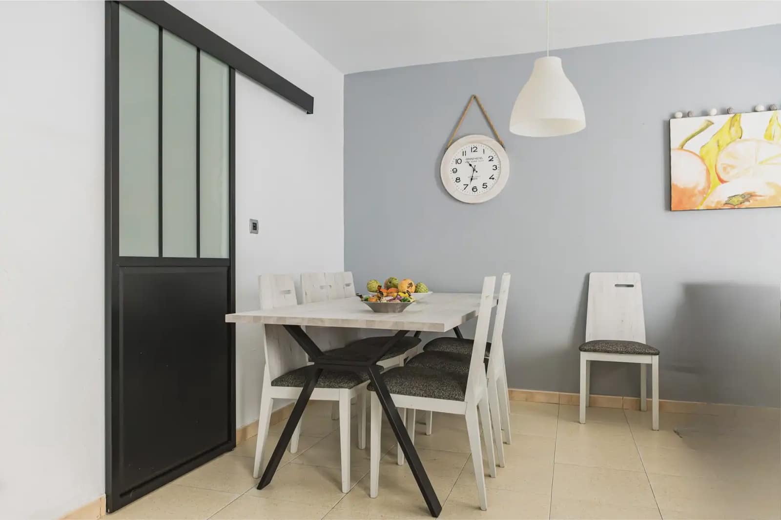 6 soveværelse Rækkehus til salg i Malaga by med garage - € 285.373 (Ref: 9981172)